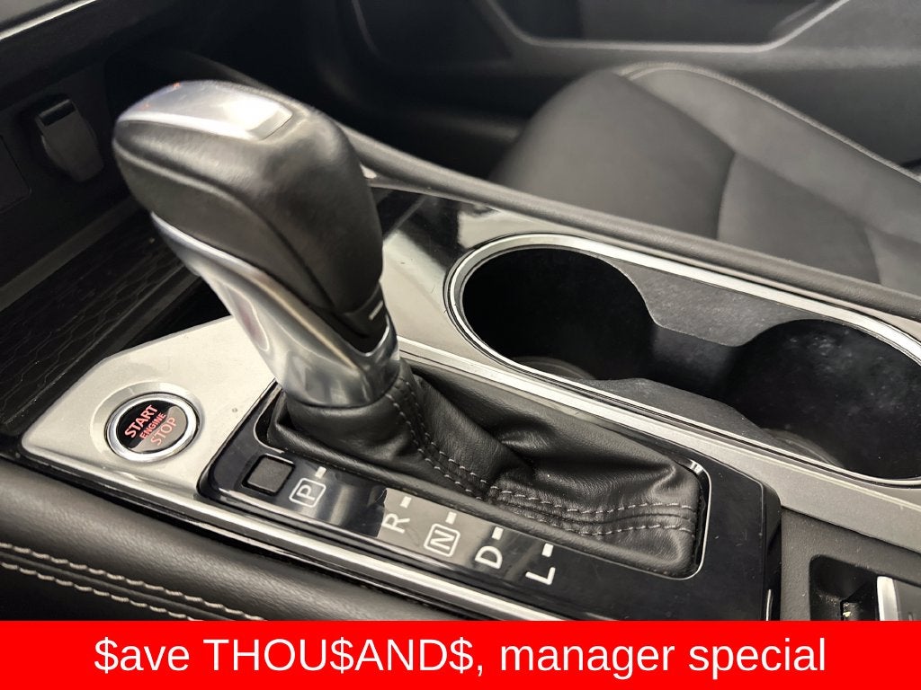 2023 Nissan Altima SL FWD