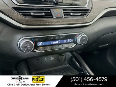 2024 Nissan Altima SL FWD