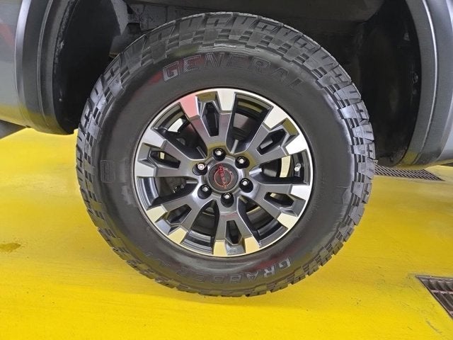 2023 Nissan TITAN Crew Cab PRO-4X 4x4