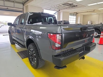 2023 Nissan TITAN Crew Cab PRO-4X 4x4