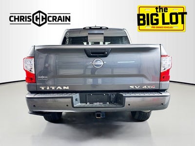 2024 Nissan TITAN Crew Cab SV 4x4