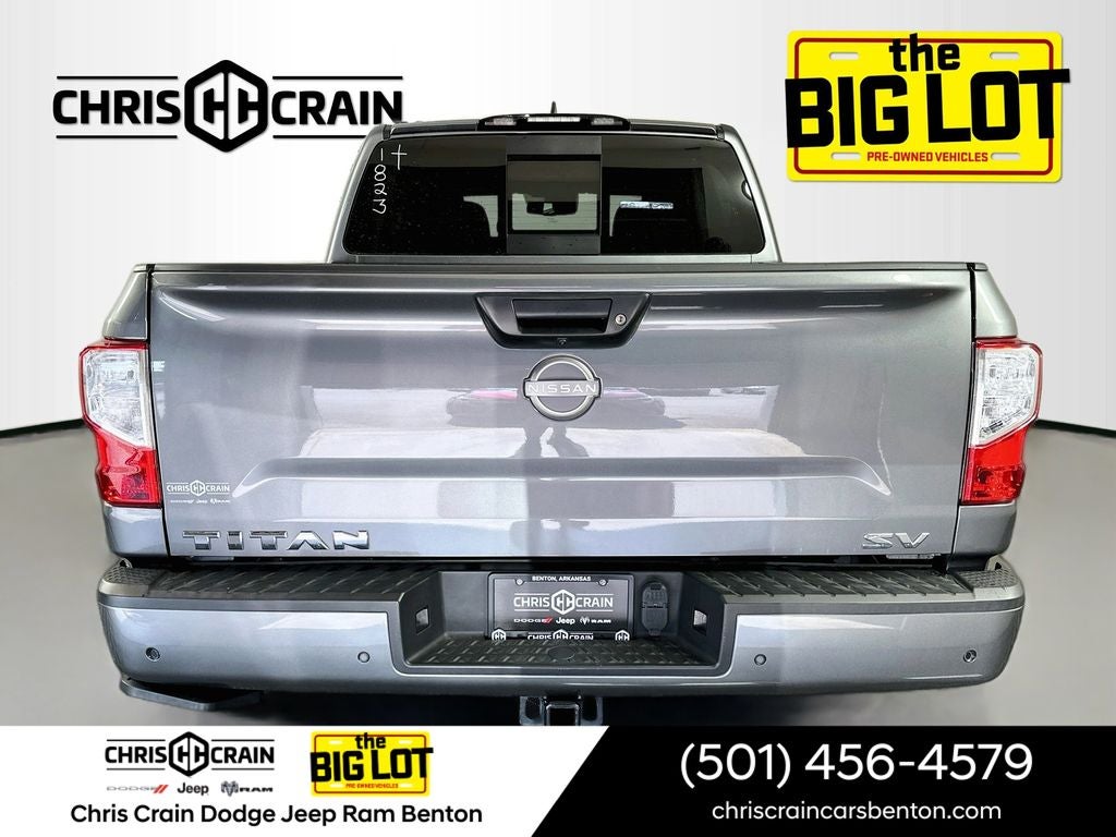 2023 Nissan TITAN Crew Cab SV 4x2