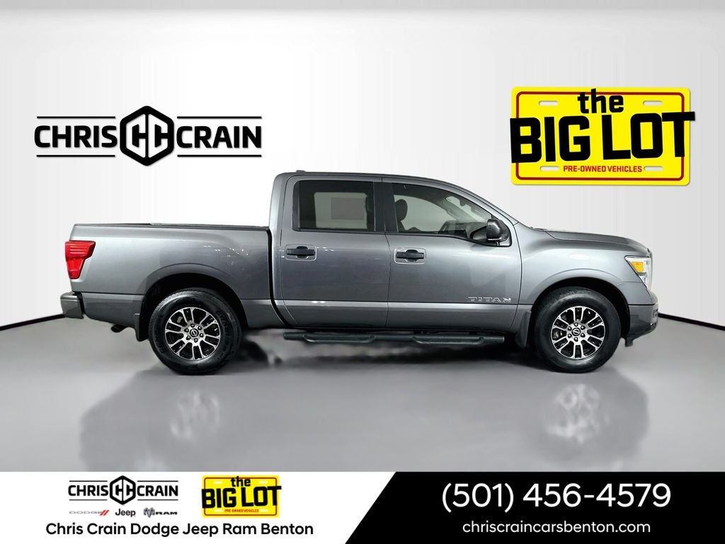 2023 Nissan TITAN Crew Cab SV 4x2