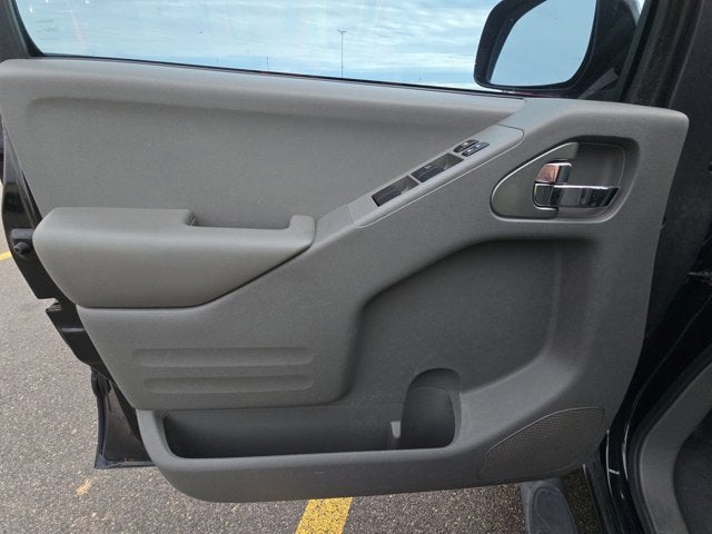 2020 Nissan Frontier Crew Cab SV 4x2