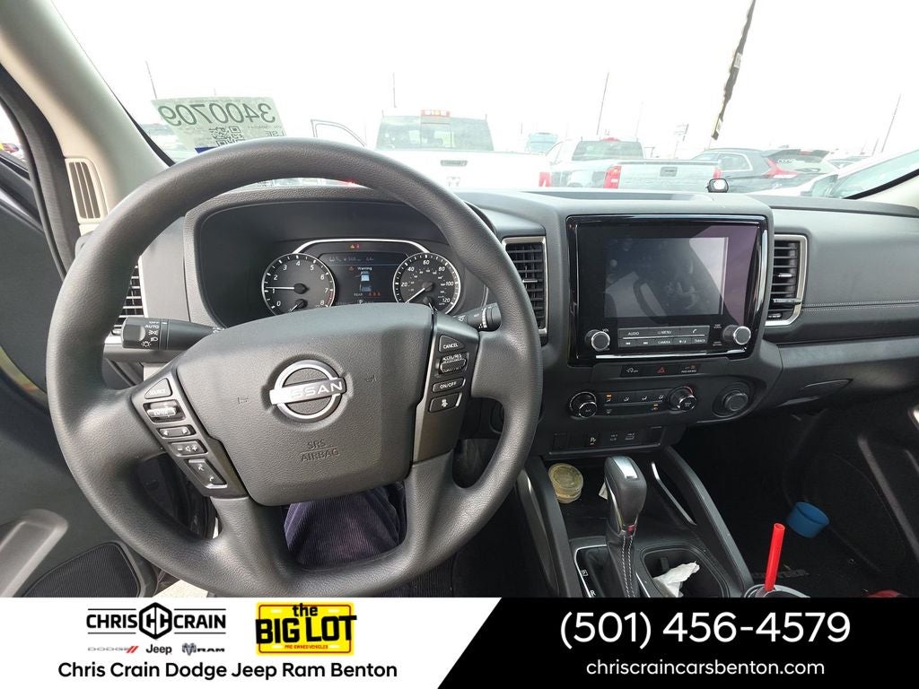 2024 Nissan Frontier SV