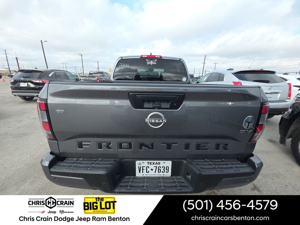 2024 Nissan Frontier SV