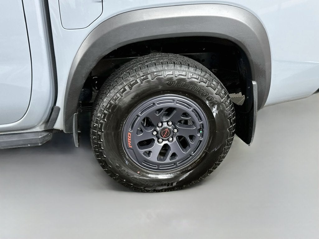 2025 Nissan Frontier Crew Cab PRO-4X 4x4