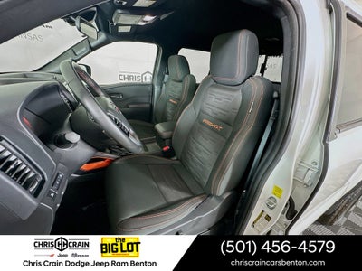 2024 Nissan Frontier Crew Cab PRO-4X 4x4
