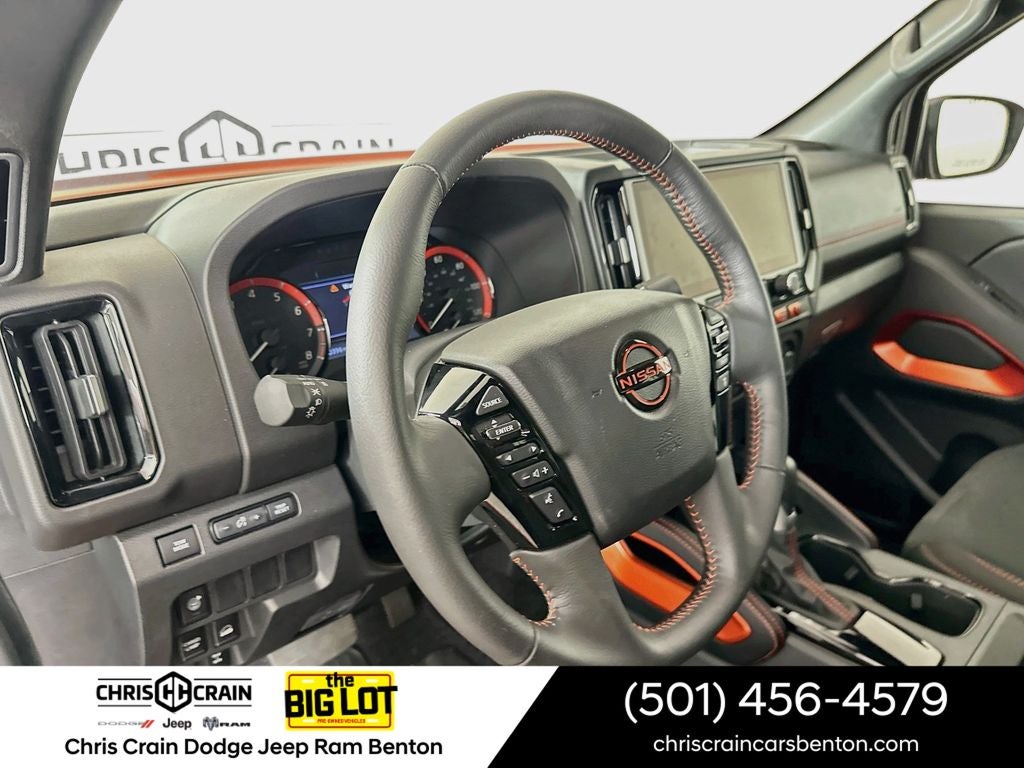 2025 Nissan Frontier Crew Cab PRO-4X 4x4