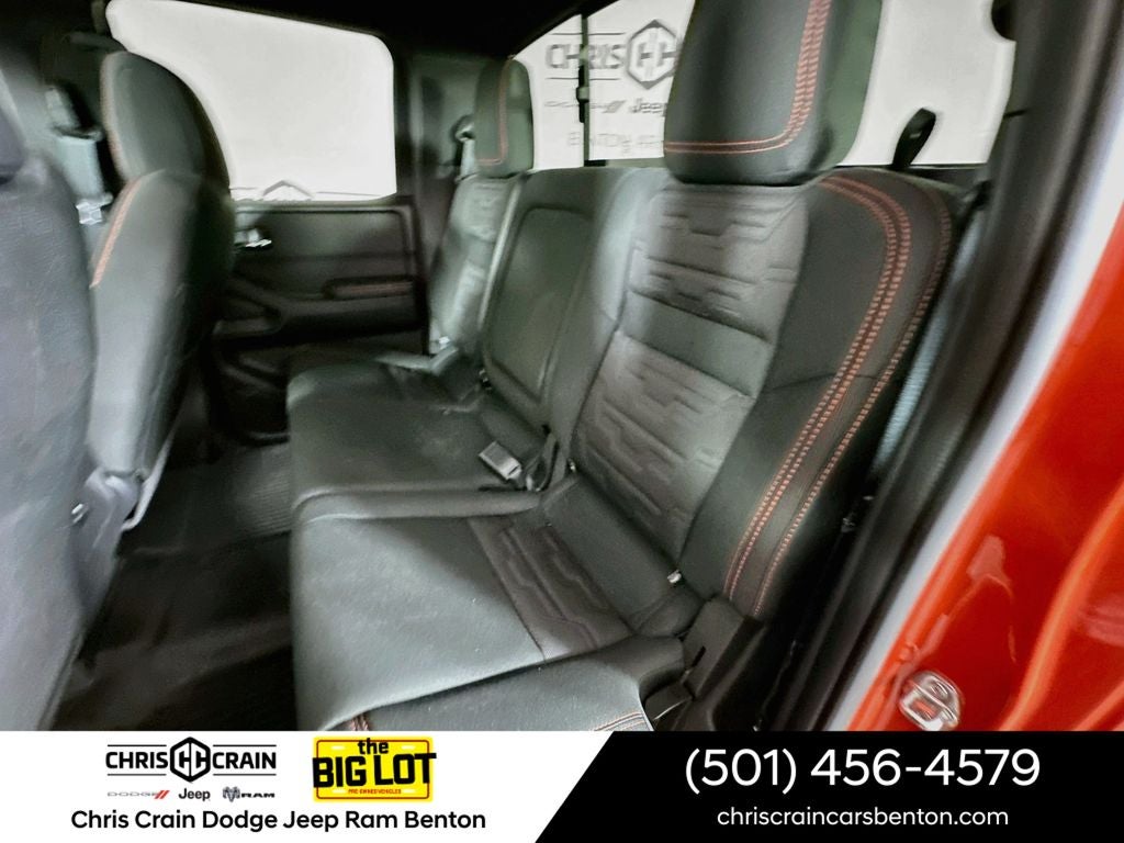 2025 Nissan Frontier Crew Cab PRO-4X 4x4