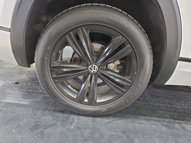 2023 Volkswagen Atlas 3.6L V6 SEL R-Line Black