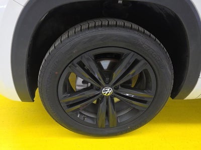 2023 Volkswagen Atlas 3.6L V6 SEL R-Line Black