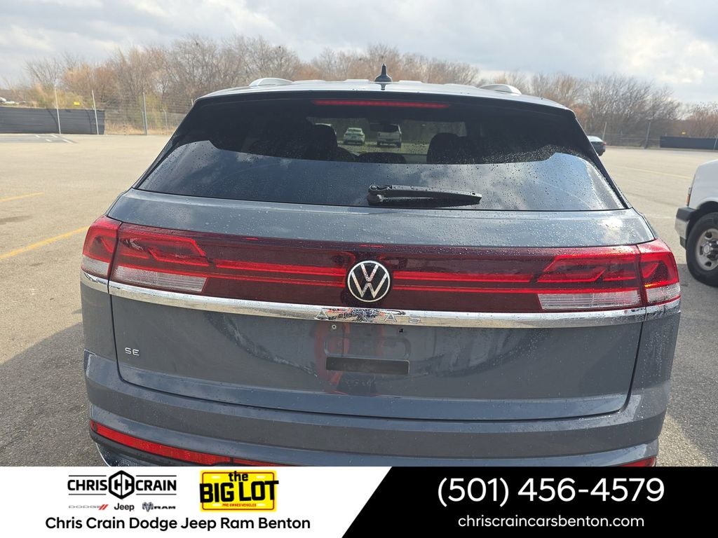 2025 Volkswagen Atlas Cross Sport 2.0T SE w/Technology