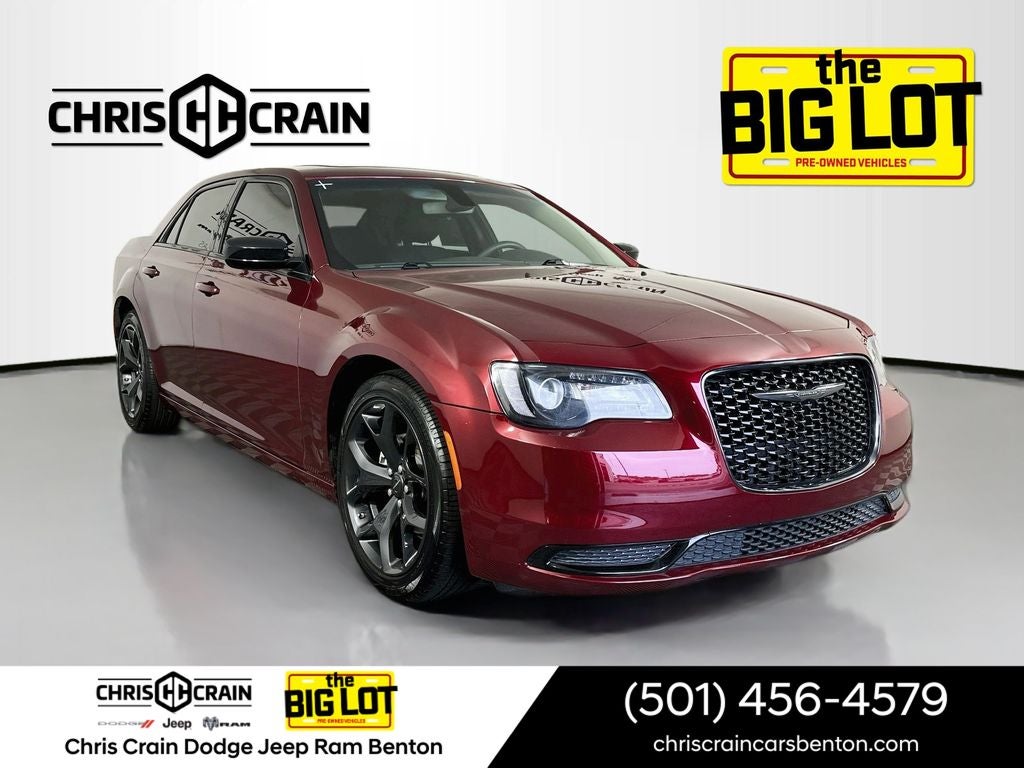 2023 Chrysler 300 Touring