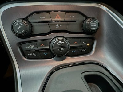 2016 Dodge Challenger SXT