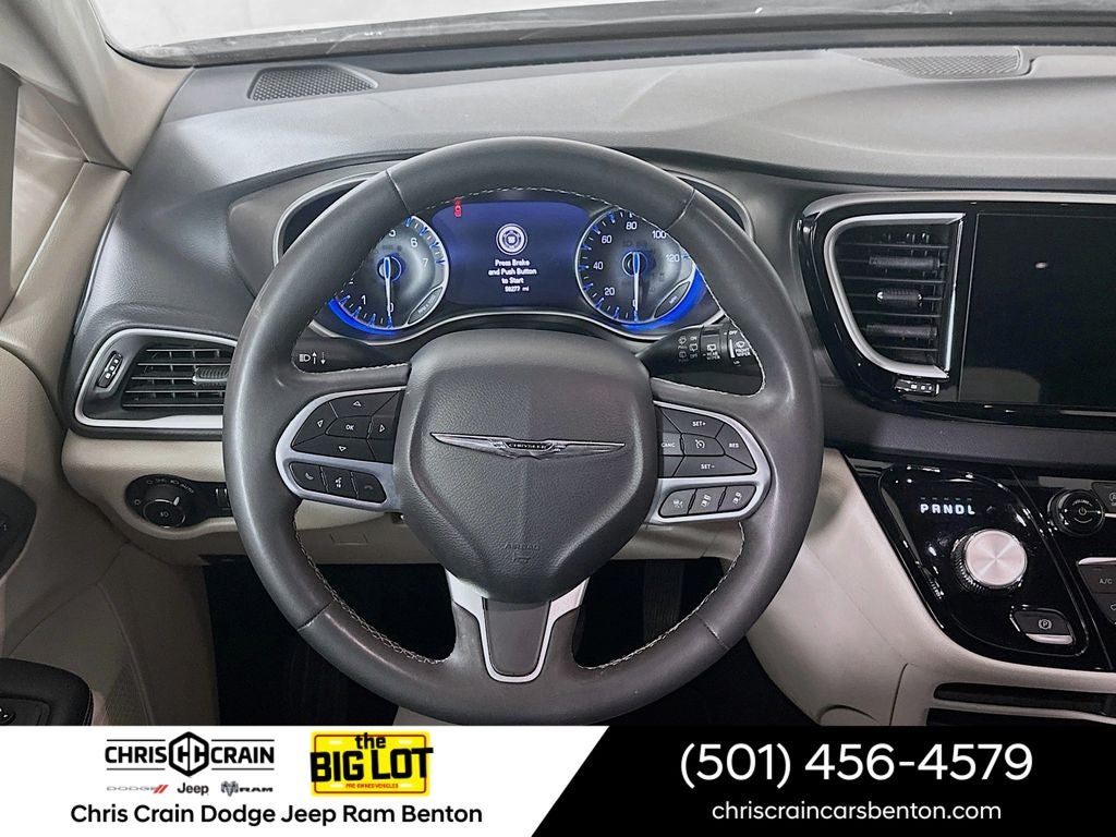 2023 Chrysler Pacifica Touring L