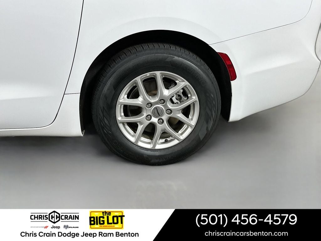 2023 Chrysler Pacifica Touring L