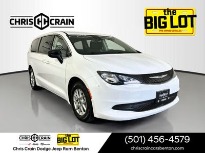 2024 Chrysler Voyager LX