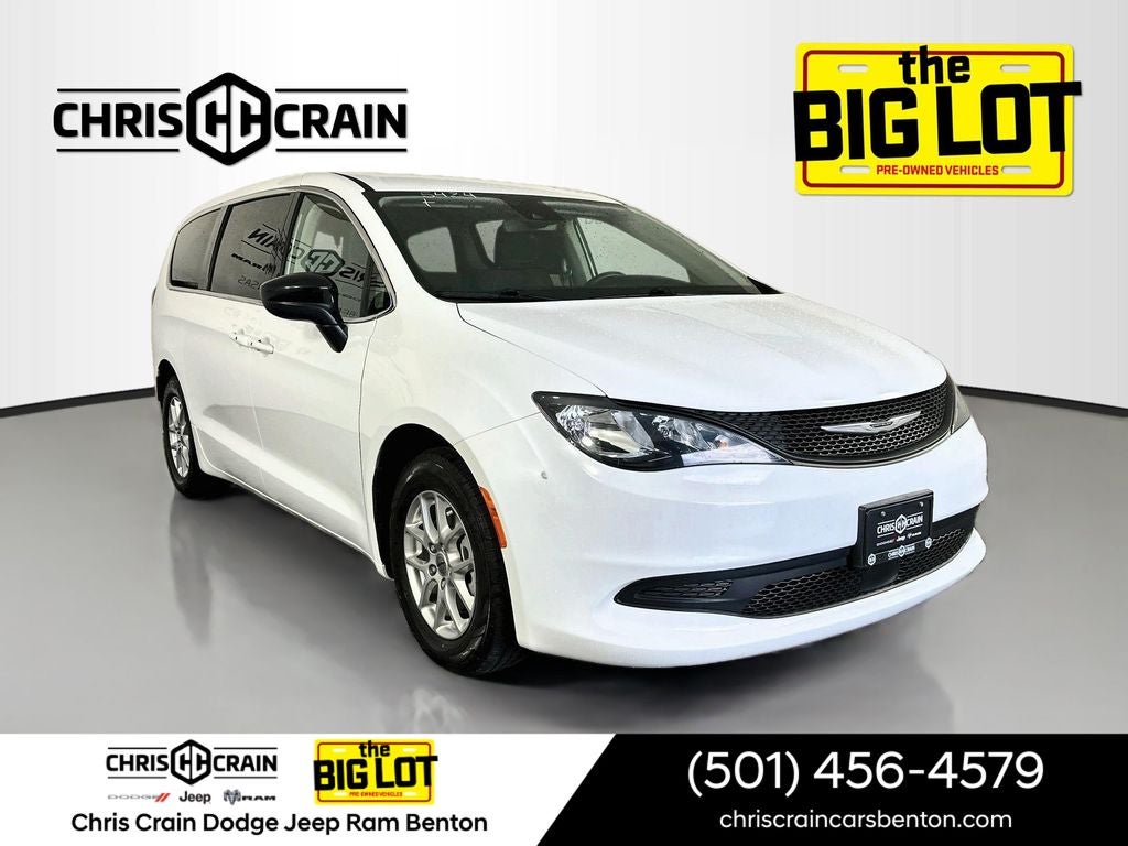 2024 Chrysler Voyager LX