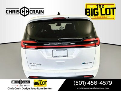 2024 Chrysler Pacifica Hybrid S Appearance Pkg