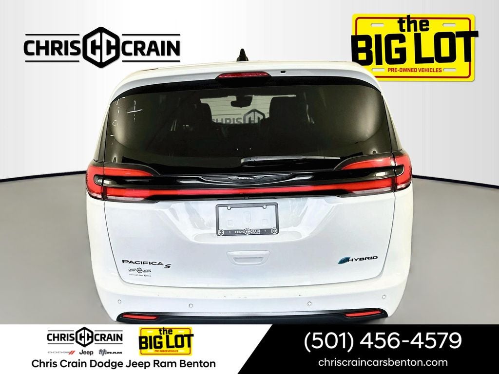 2024 Chrysler Pacifica Hybrid S Appearance Pkg