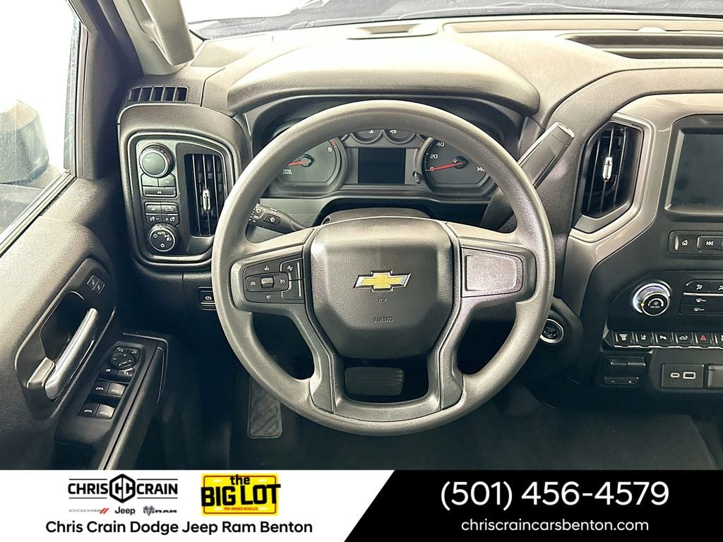 2024 Chevrolet Silverado 2500HD 4WD Crew Cab Standard Bed Custom
