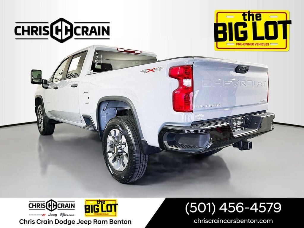2024 Chevrolet Silverado 2500HD 4WD Crew Cab Standard Bed Custom