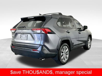 2022 Toyota RAV4 XLE Premium