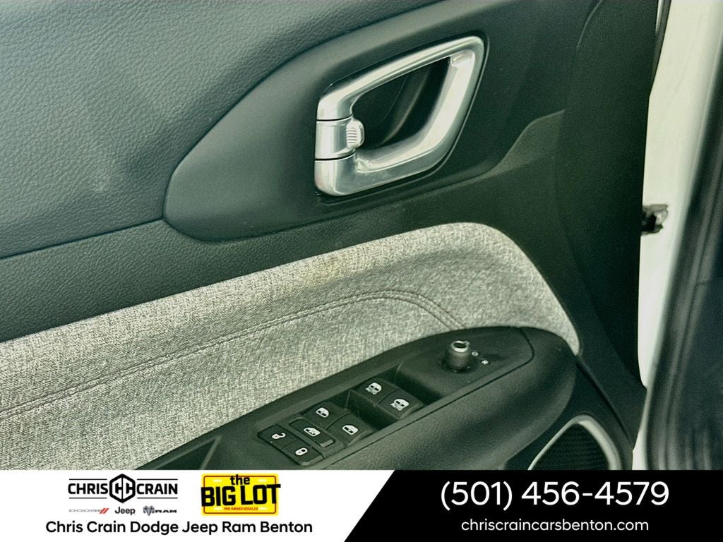 2024 Jeep Compass Latitude Lux FWD