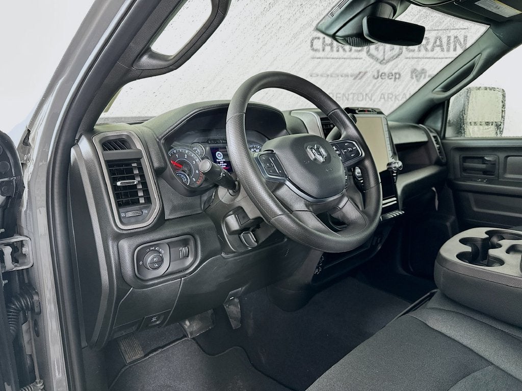 2026 RAM 2500 Tradesman Crew Cab 4x4 6'4' Box