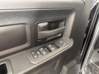2025 RAM 2500 Tradesman Crew Cab 4x4 6'4' Box