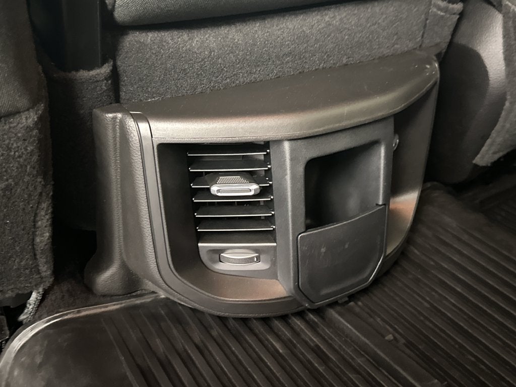 2025 RAM 2500 Tradesman Crew Cab 4x4 6'4' Box