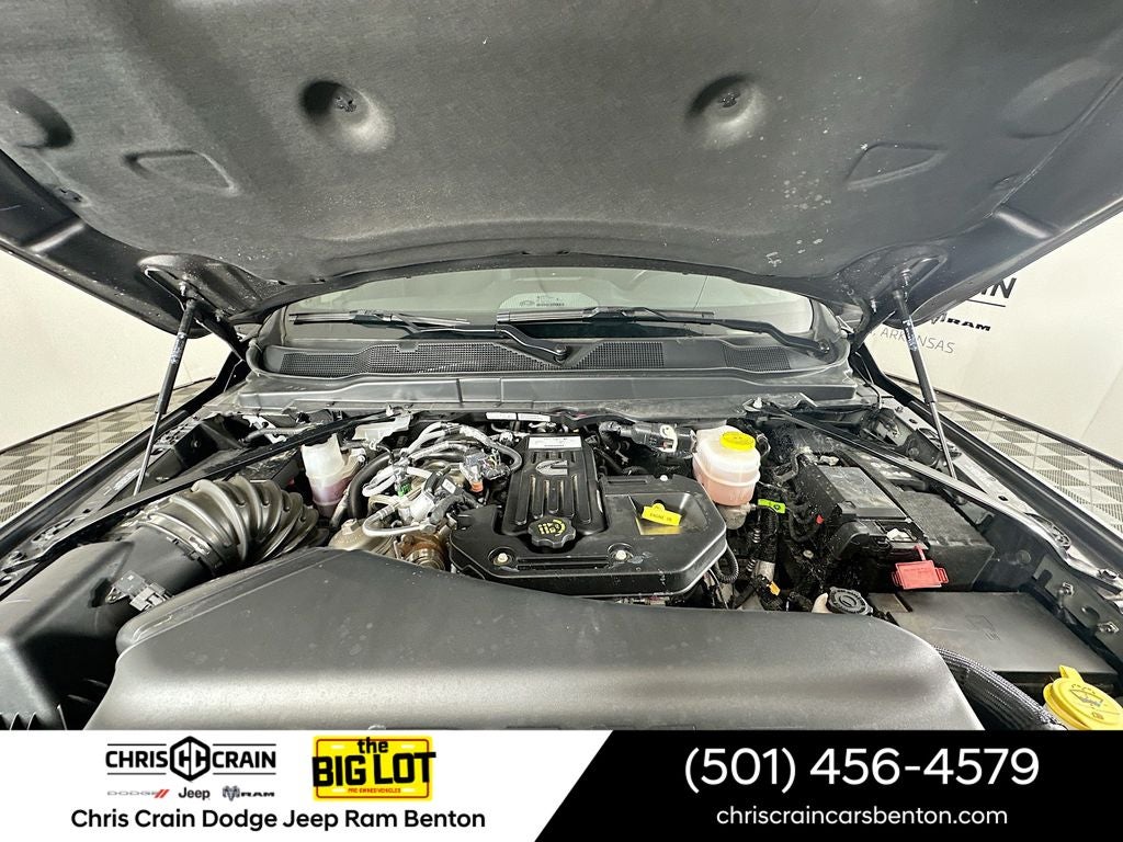 2026 RAM 2500 Tradesman Crew Cab 4x4 6'4' Box