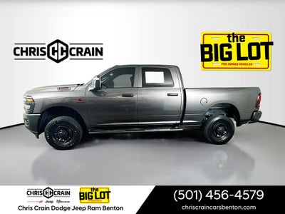 2026 RAM 2500 Tradesman Crew Cab 4x4 6'4' Box