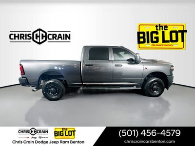 2026 RAM 2500 Tradesman Crew Cab 4x4 6'4' Box