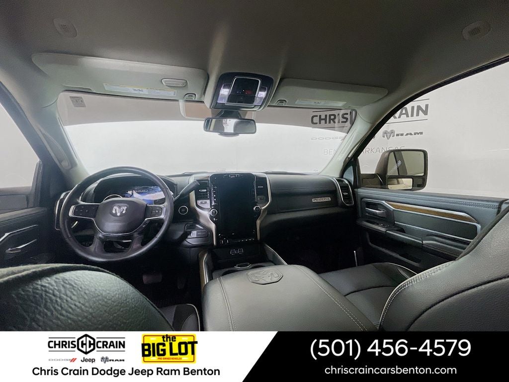 2024 RAM 3500 Laramie Crew Cab 4x4 8' Box