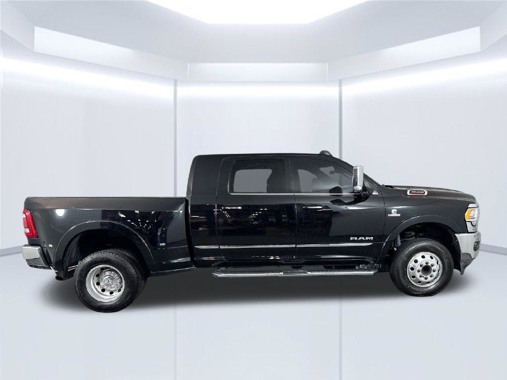 2022 RAM 3500 Limited Mega Cab 4x4 6'4' Box