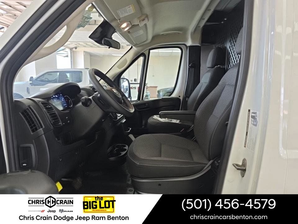 2025 RAM ProMaster 2500 Base 136 WB