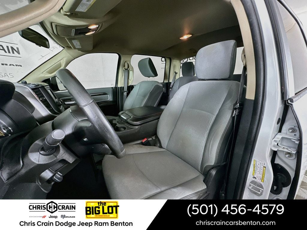 2019 RAM 2500 Big Horn Crew Cab 4x4 6'4' Box