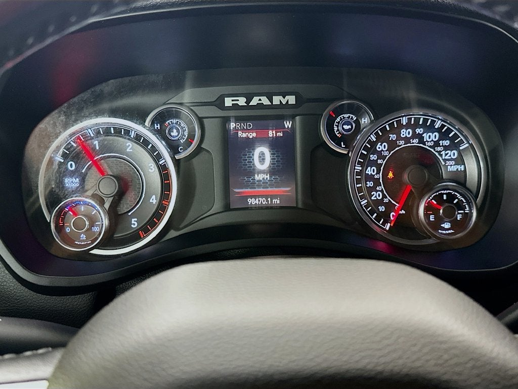 2022 RAM 2500 Big Horn Crew Cab 4x4 6'4' Box