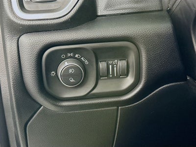 2022 RAM 2500 Laramie Crew Cab 4x4 6'4' Box