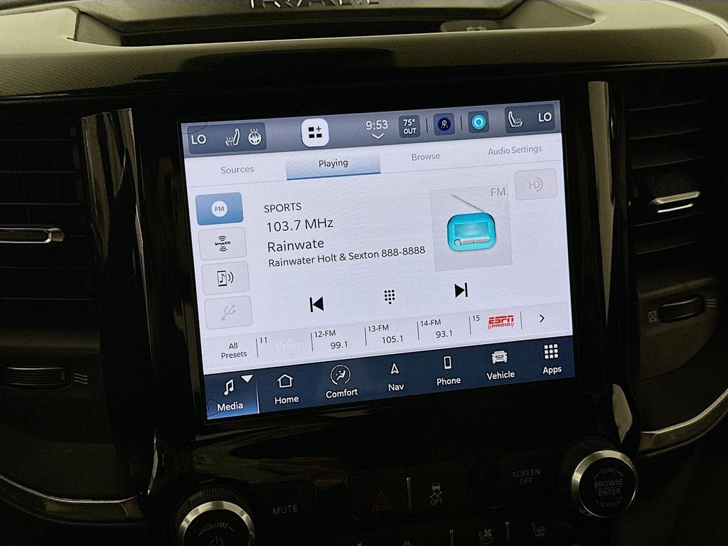 2022 RAM 2500 Laramie Crew Cab 4x4 6'4' Box