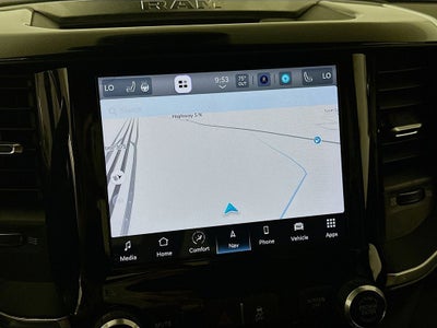 2022 RAM 2500 Laramie Crew Cab 4x4 6'4' Box