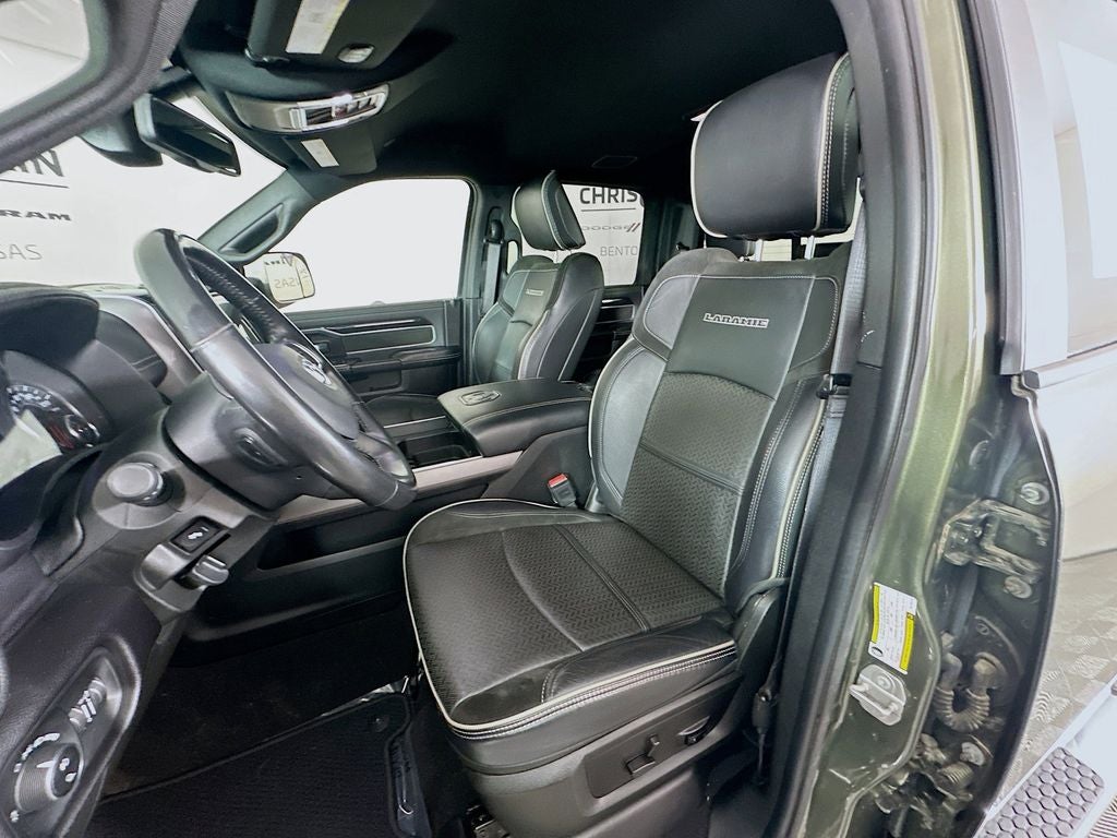 2022 RAM 2500 Laramie Crew Cab 4x4 6'4' Box