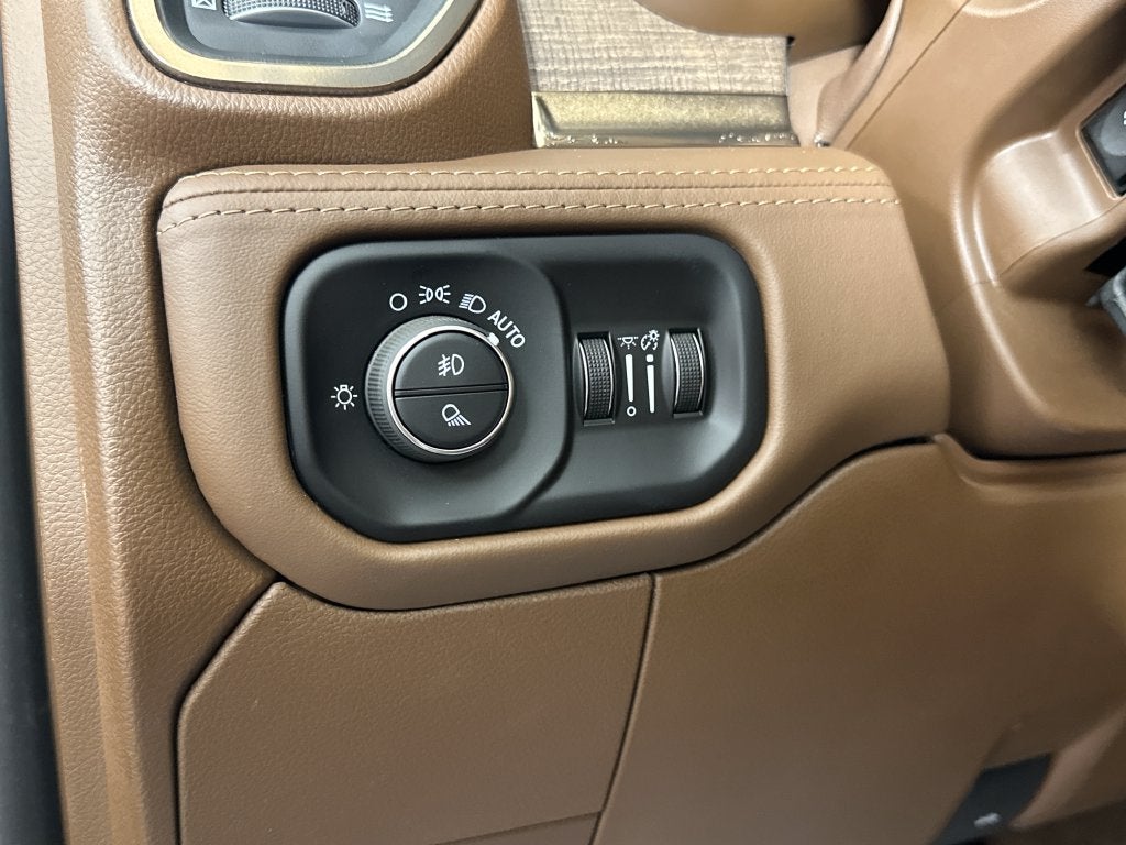 2024 RAM 2500 Limited Longhorn Crew Cab 4x4 6'4' Box