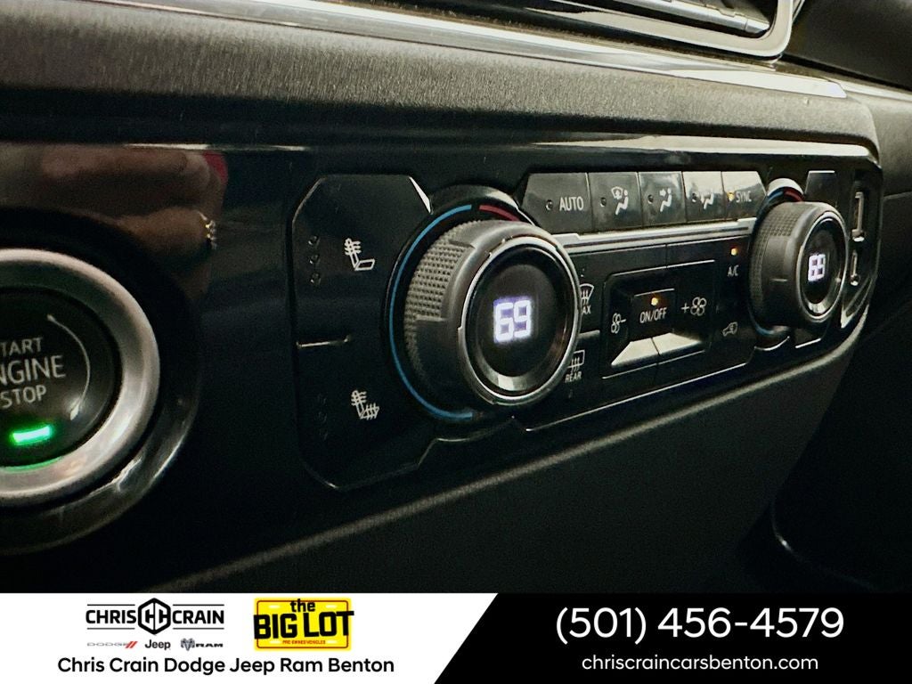 2023 Chevrolet Silverado 1500 4WD Crew Cab Standard Bed LT