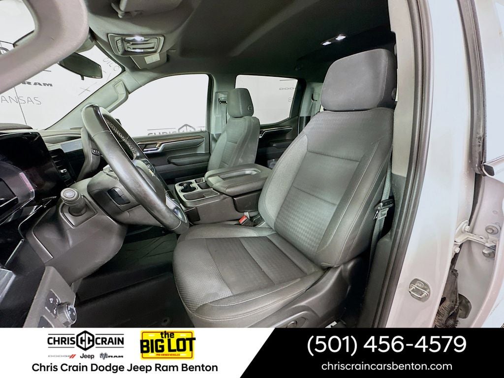 2023 Chevrolet Silverado 1500 4WD Crew Cab Standard Bed LT