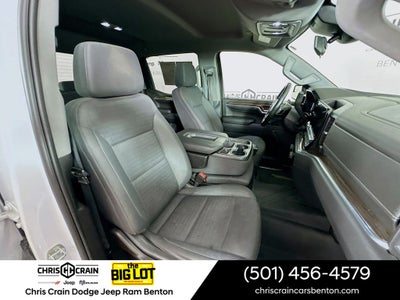 2023 Chevrolet Silverado 1500 4WD Crew Cab Standard Bed LT