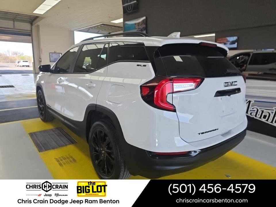 2024 GMC Terrain FWD SLE