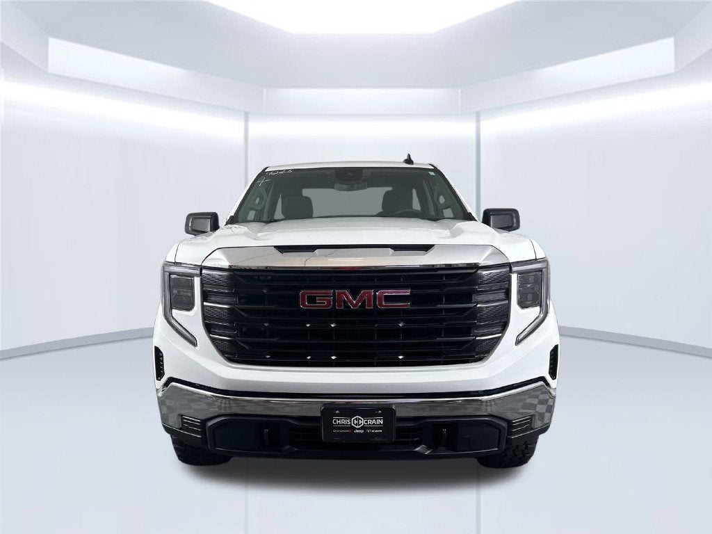 2026 GMC Sierra 1500 Regular Cab, Standard Bed, Pro, 4WD